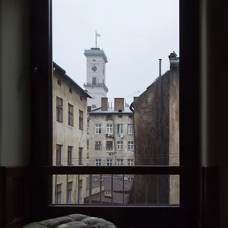 Vintage Apartment